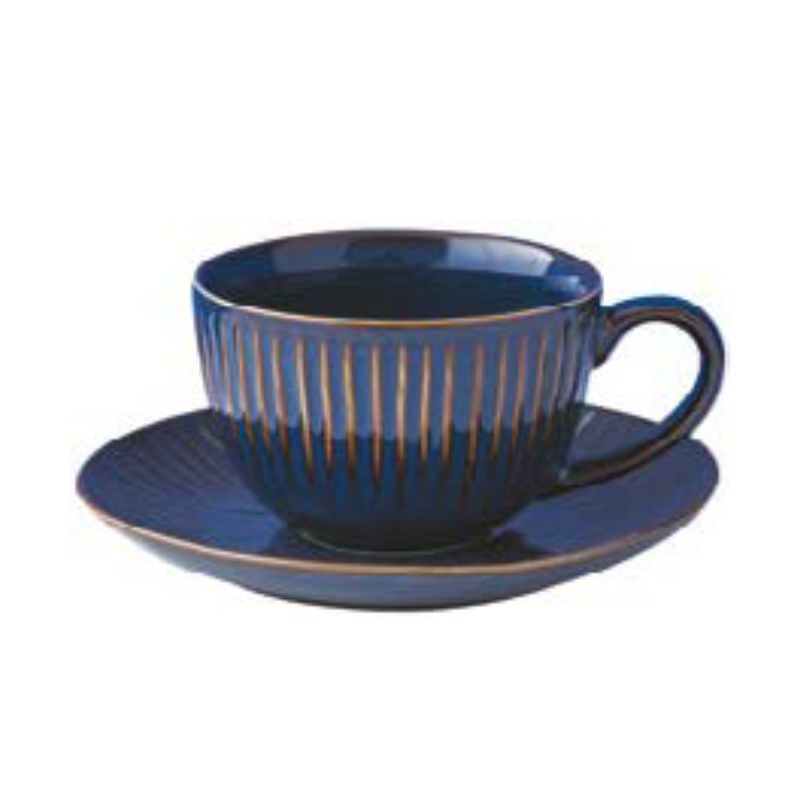 Tazza con piattino in porcellana